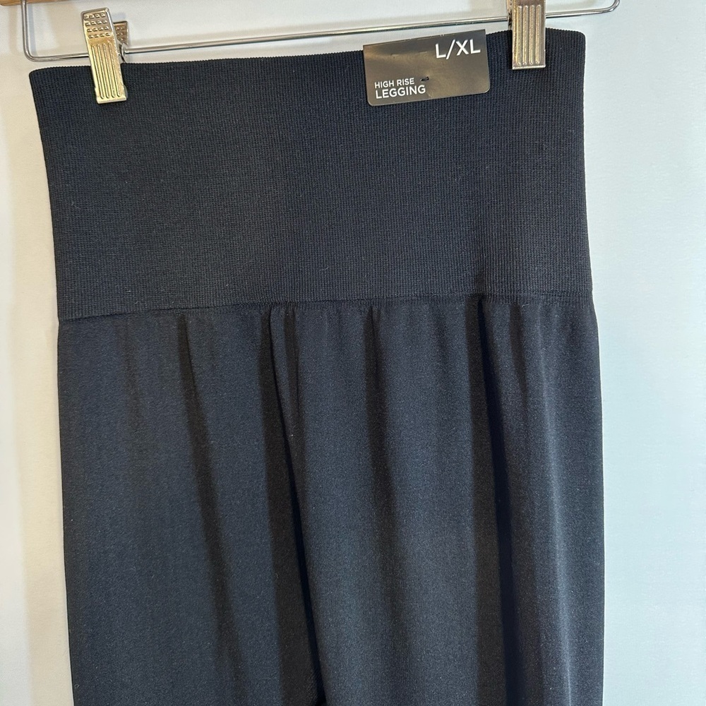 Rue21 Womens Size L/XL High Rise Full Length Black Leggings Stretchy Comfort